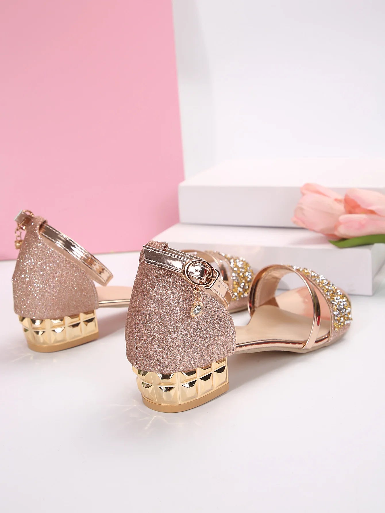Fashion Women's Sandals Gold and Silver Low Heel Casual